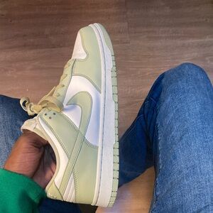 Women’s Nike Dunks